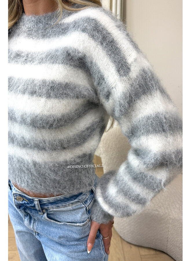 GREY/WHITE - 'STRIPED NOELIA CROPPED' - CROPPED FLUFFY MOHAIR STRIPED KNIT