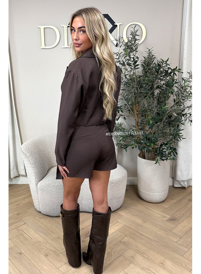 CHOCO - 'JUSTINE SET' - CROPPED BLAZER + PLISSE SKORT SET