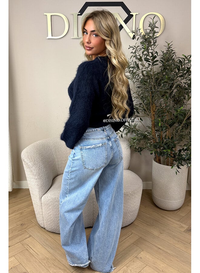 NAVY BLUE - ' NOELIA CROPPED' - FLUFFY CROPPED KNIT