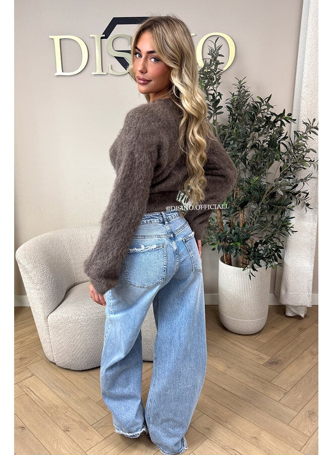 TAUPE - ' NOELIA CROPPED' - FLUFFY CROPPED KNIT