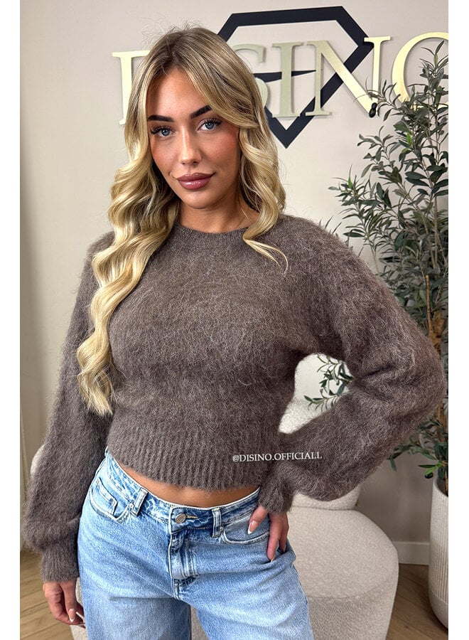 TAUPE - ' NOELIA CROPPED' - FLUFFY CROPPED KNIT