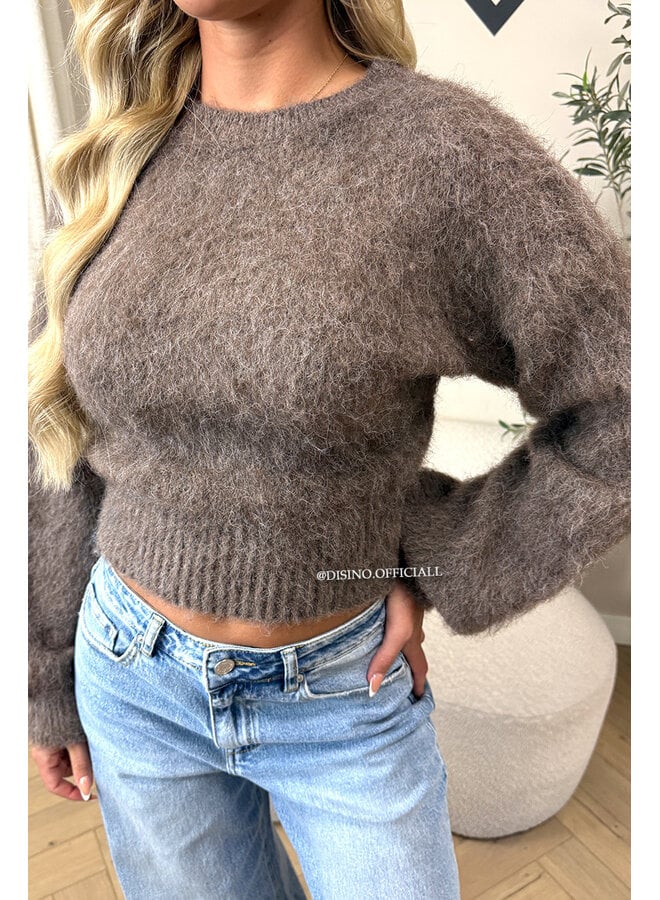 TAUPE - ' NOELIA CROPPED' - FLUFFY CROPPED KNIT