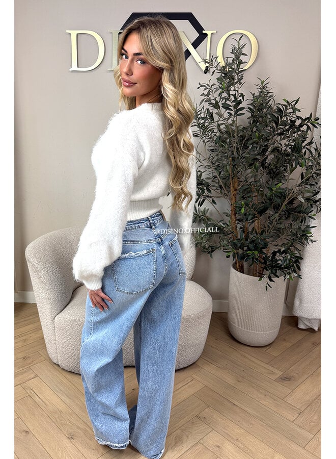 ECRU - ' NOELIA CROPPED' - FLUFFY CROPPED KNIT
