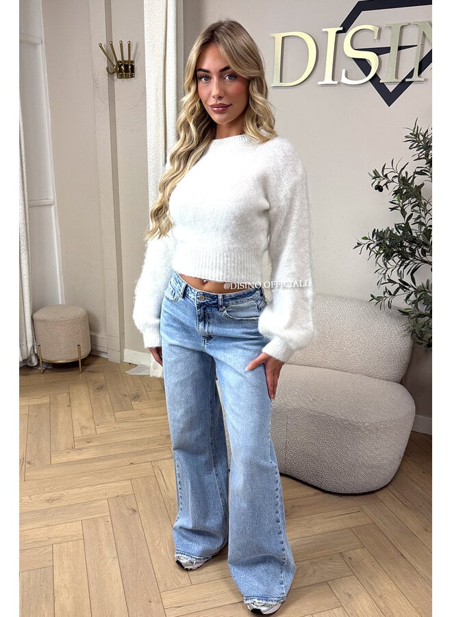 ECRU - ' NOELIA CROPPED' - FLUFFY CROPPED KNIT