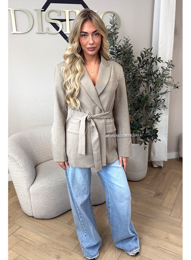 TAUPE – ‘ADÈLE BLAZER’ – CLASSY BELTED TAILORED BLAZER