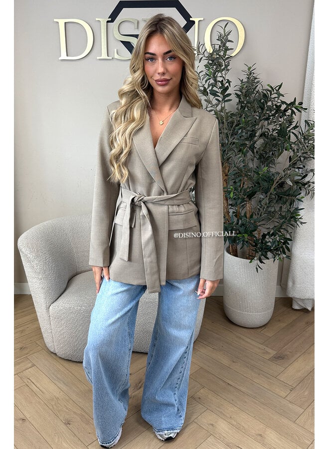 TAUPE – ‘ADÈLE BLAZER’ – CLASSY BELTED TAILORED BLAZER