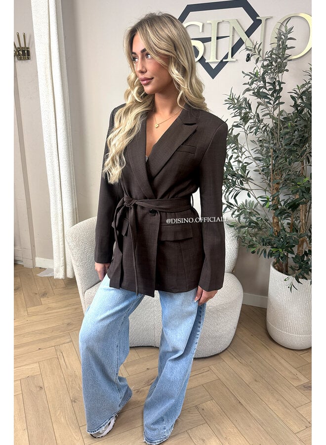 CHOCO – ‘ADÈLE BLAZER’ – CLASSY BELTED TAILORED BLAZER