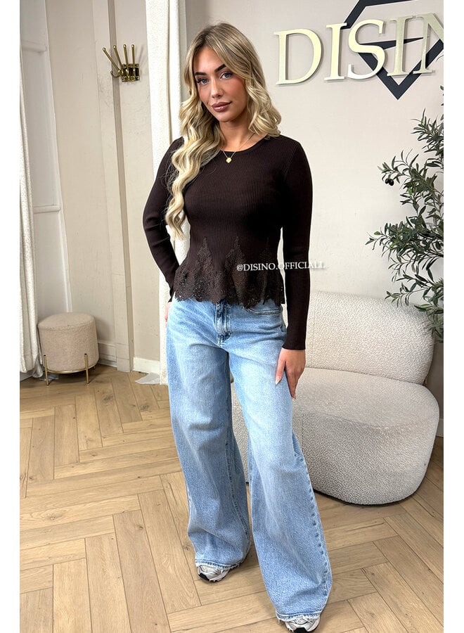 CHOCO - 'COLETTE TOP' - FEMININE RIBBED LACE PEPLUM TOP