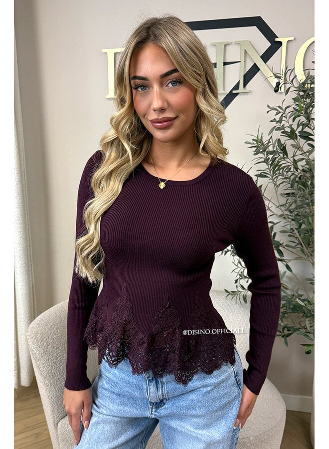 BURGUNDY - 'COLETTE TOP' - FEMININE RIBBED LACE PEPLUM TOP