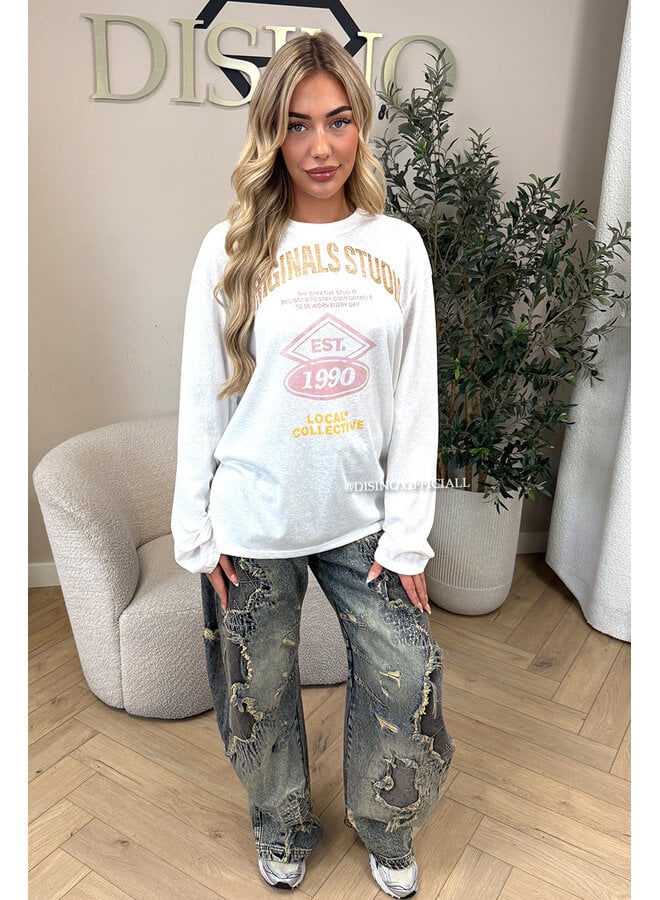 WHITE - 'HAILEY LONGSLEEVE' - OVERSIZED ORIGINALS STUDIO LONGSLEEVE TOP