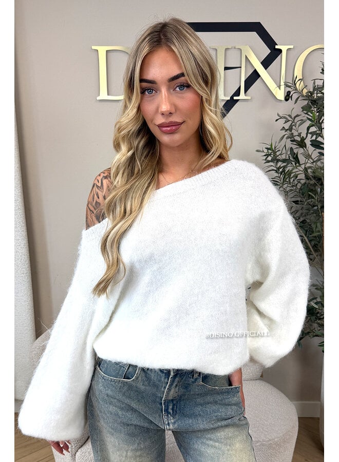 ECRU - 'LEAH KNIT' - OVERSIZED FLUFFY ONE SHOULDER KNIT