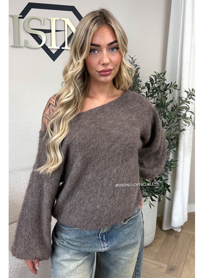 TAUPE - 'LEAH KNIT' - OVERSIZED FLUFFY ONE SHOULDER KNIT