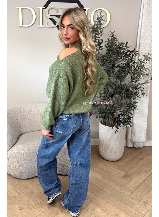 GREEN - 'MAËLLE KNIT' - CUT-OUT OVERSIZED KNIT