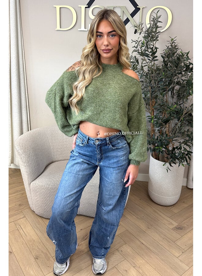 GREEN - 'MAËLLE KNIT' - CUT-OUT OVERSIZED KNIT
