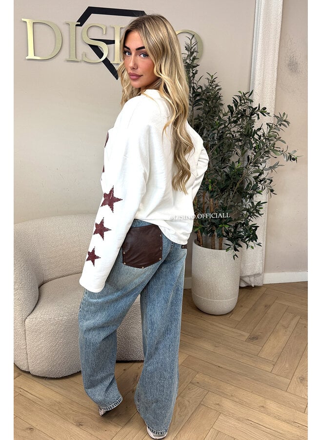 WHITE/CHOCO - 'CALIFORNIA HUSTLER' - OVERSIZED LONGSLEEVE TOP
