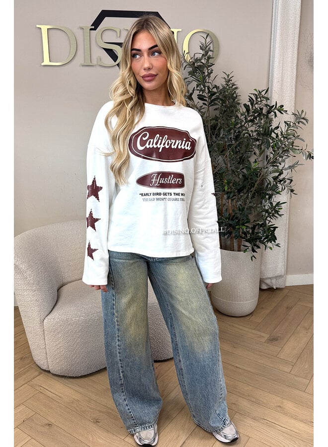 WHITE/CHOCO - 'CALIFORNIA HUSTLER' - OVERSIZED LONGSLEEVE TOP