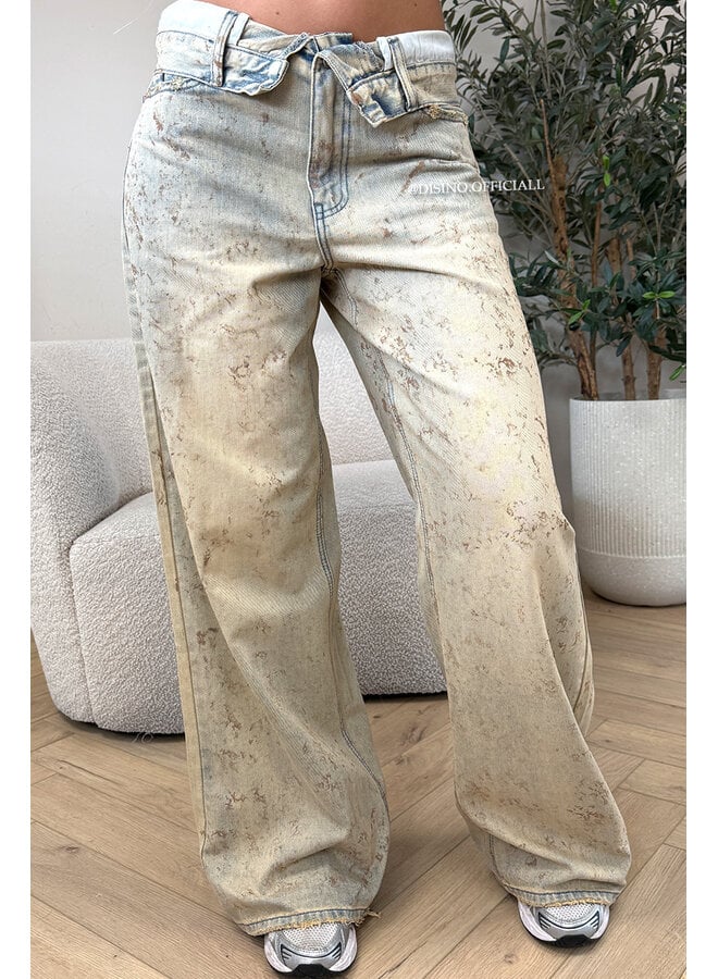 SAND WASH – ‘KIARA JEANS’ – FOLDED WAIST BAGGY JEANS