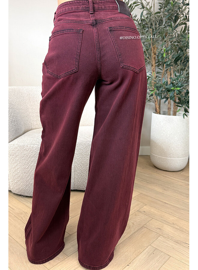 BURGUNDY - 'MANILA JEANS' - BAGGY FIT STRETCH JEANS
