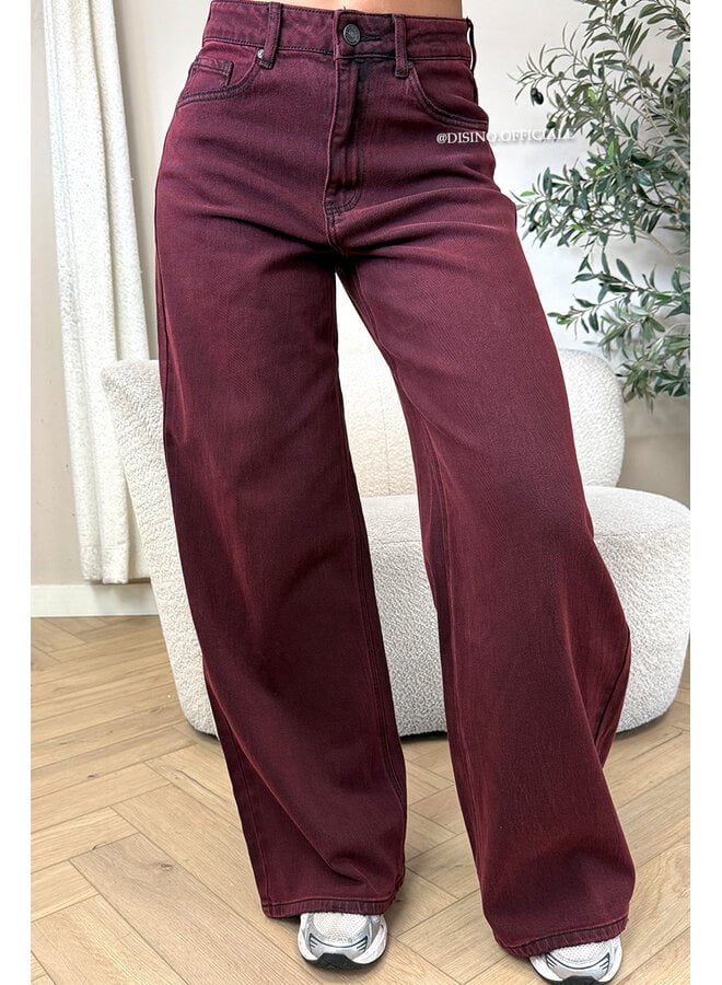 BURGUNDY - 'MANILA JEANS' - BAGGY FIT STRETCH JEANS
