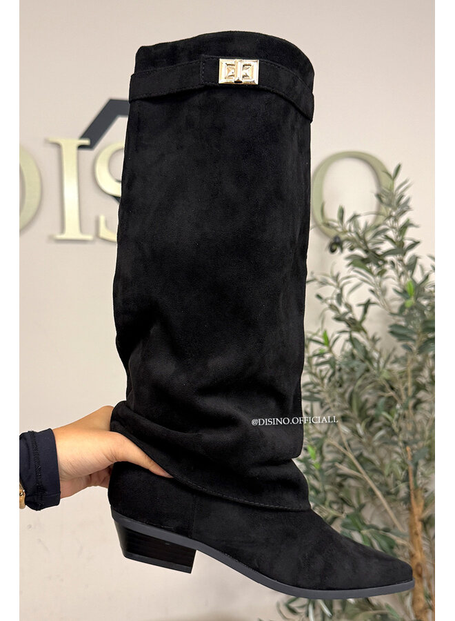 BLACK - 'SUEDE STEFFI BOOTS' - VIRAL SHORT SHARK BOOTS