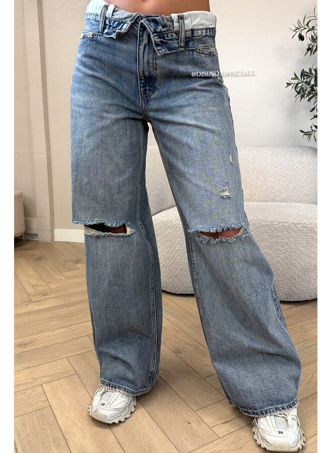 DARK BLUE – ‘BILBAO JEANS’ – RIPPED KNEE FOLDED WAISTBAND WIDE LEG JEANS