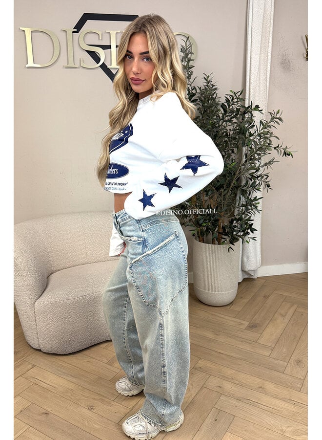 WHITE/BLUE - 'CALIFORNIA HUSTLER' - OVERSIZED LONGSLEEVE TOP