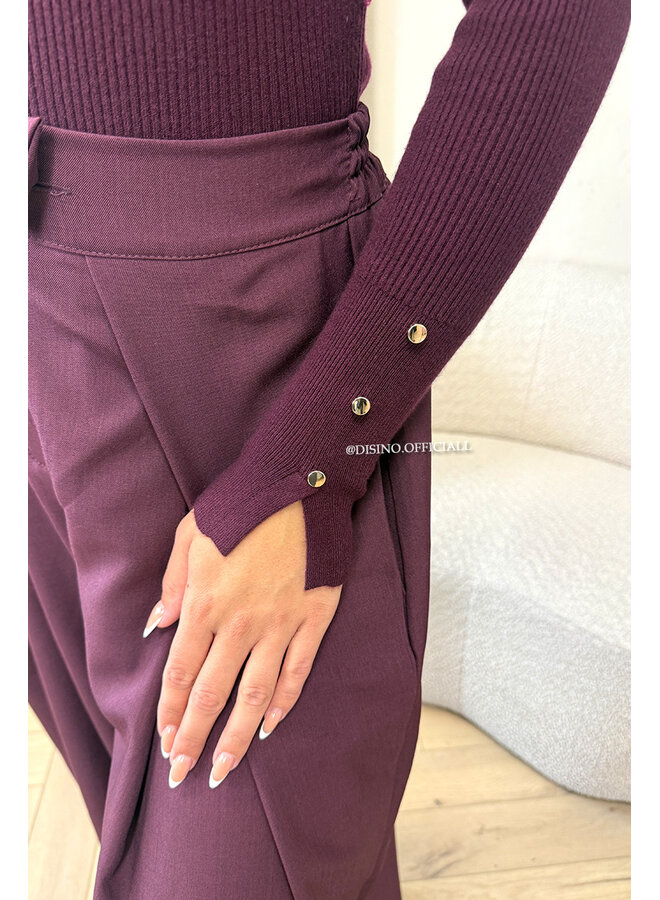 BURGUNDY - 'LIZA TOP' - PREMIUM SOFT GOLD BUTTON SLEEVE TOP