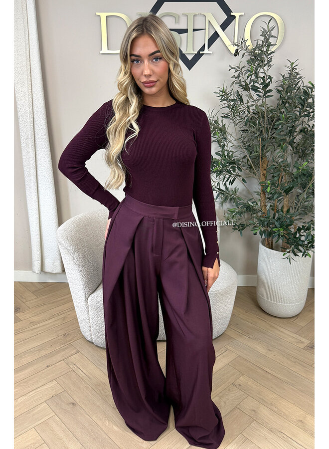 BURGUNDY - 'LIZA TOP' - PREMIUM SOFT GOLD BUTTON SLEEVE TOP