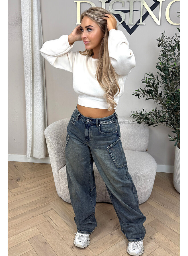 ECRU - 'ILAYDA KNIT' - LONGSLEEVE CROPPED BELL SLEEVE KNIT TOP