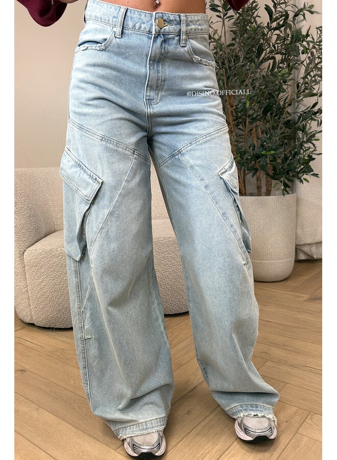 LIGHT BLUE – ‘OSAKA JEANS’ – UTILITY POCKET BAGGY JEANS
