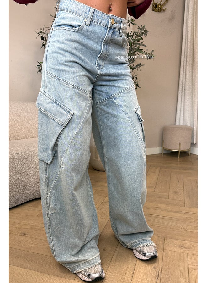 LIGHT BLUE – ‘OSAKA JEANS’ – UTILITY POCKET BAGGY JEANS