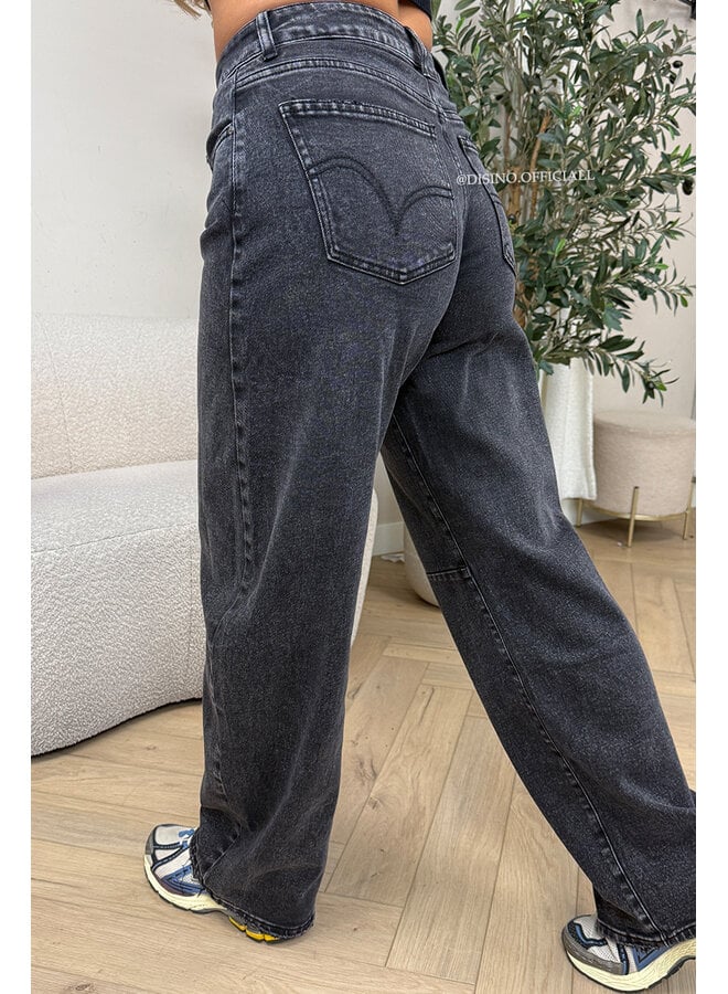 BLACK - 'WALES JEANS' - STRETCH VIRAL BALLOON LEG JEANS