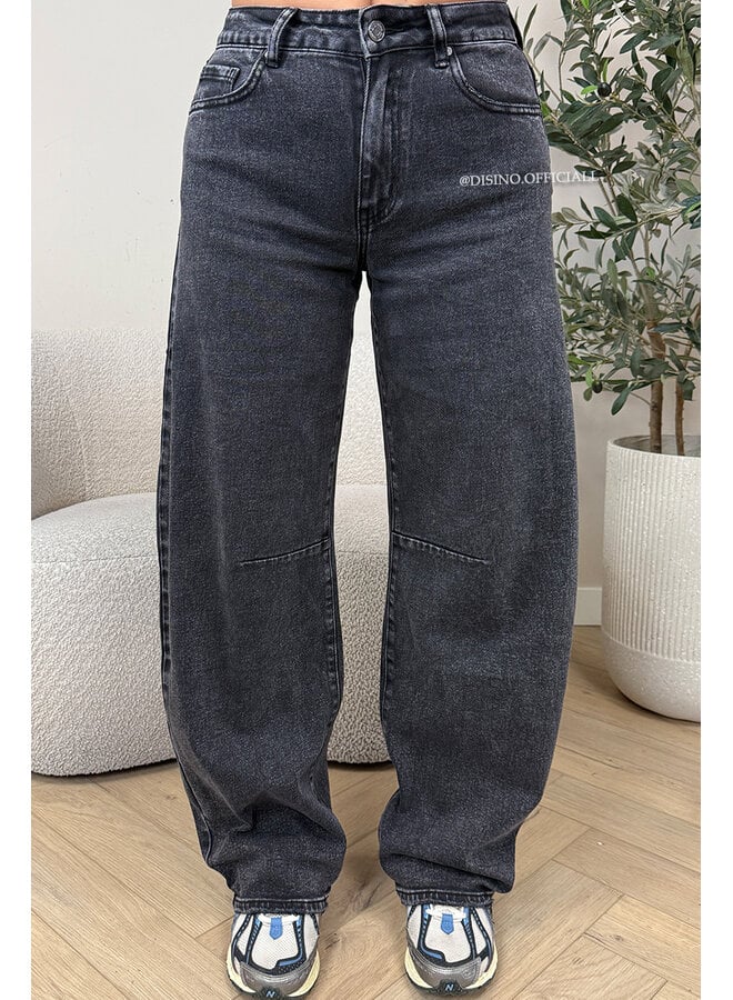BLACK - 'WALES JEANS' - STRETCH VIRAL BALLOON LEG JEANS