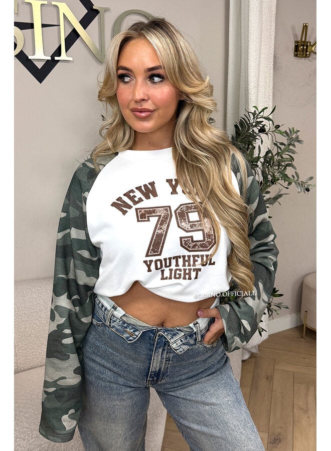 CHOCO - 'NEW YORK '79' - OVERSIZED CAMO SLEEVES LONGSLEEVE SWEATER