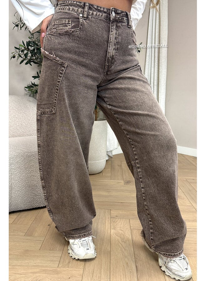 WASHED TAUPE - 'BALLOON CARGO JEANS' - STRETCH VIRAL BALLOON LEG JEANS