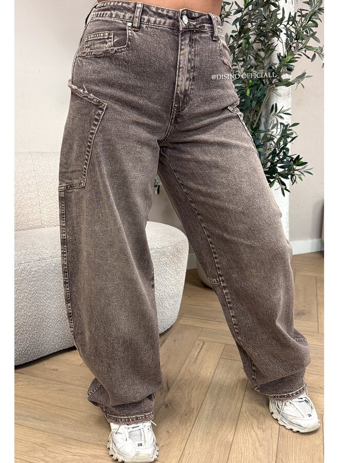 WASHED TAUPE - 'BALLOON CARGO JEANS' - STRETCH VIRAL BALLOON LEG JEANS