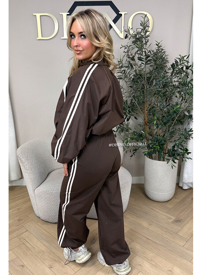 CHOCO - 'ALEXIS SET' - STRIPED JOGGER + JACKET SET