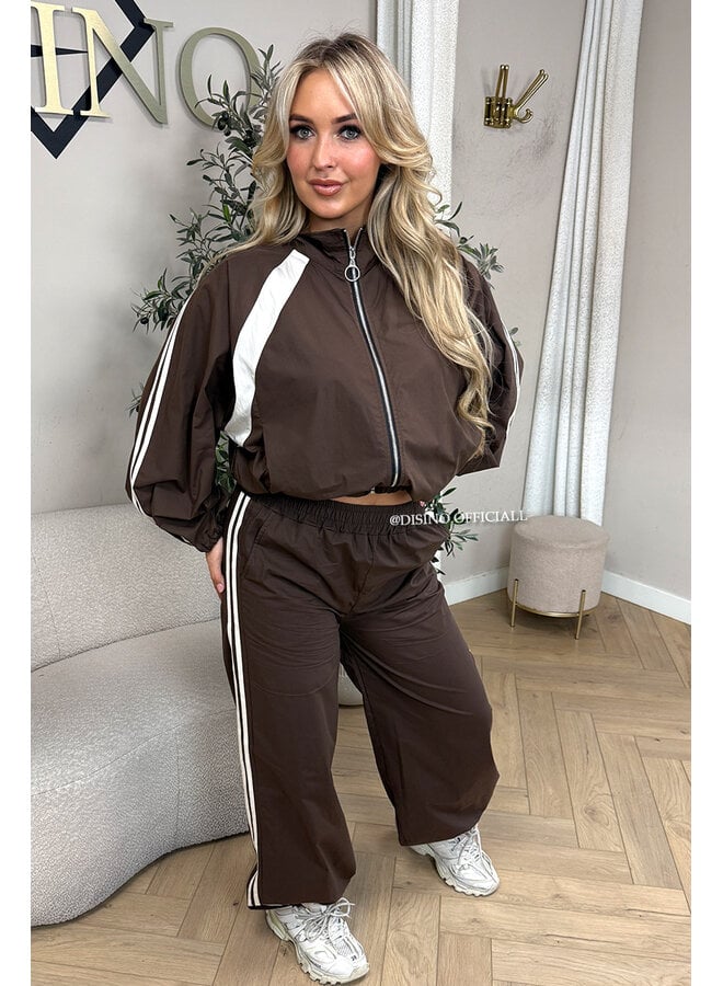 CHOCO - 'ALEXIS SET' - STRIPED JOGGER + JACKET SET