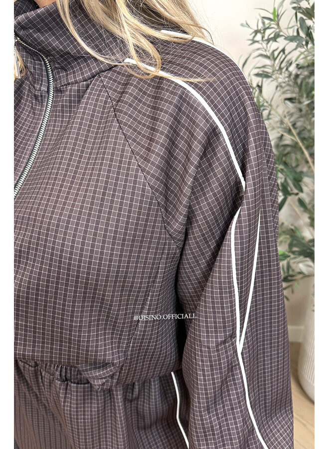 CHOCO - 'CHECKED ZAHRA SET' - SPORTY STRIPES TRACK JACKET + JOGGER SET