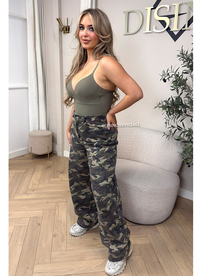OLIVE GREEN - 'NATHALIE BODYSUIT' - CLASSY SHAPING SEAMLESS BODYSUIT