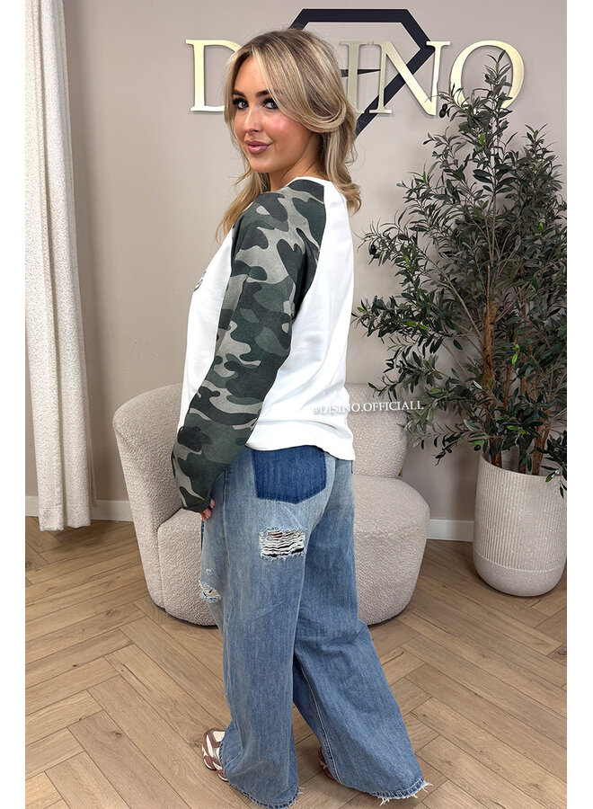 ARMY GREEN - 'ATHLETIC LEAGUE' - OVERSIZED CAMO SLEEVES LONGSLEEVE SWEATER