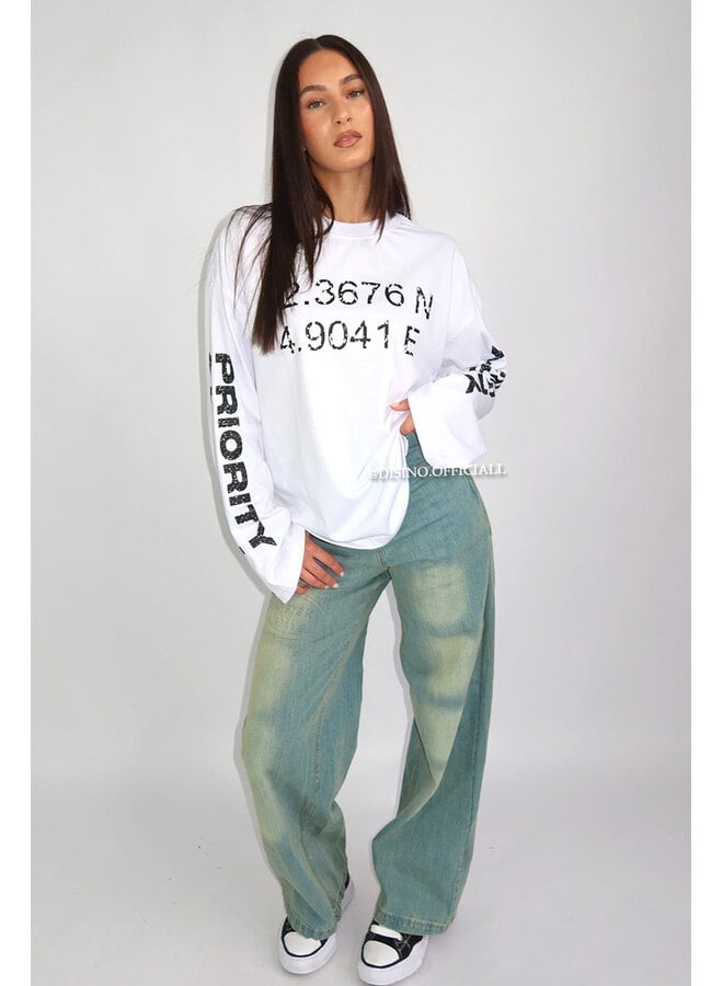 WHITE - 'COORDINATES LONGSLEEVE' - OVERSIZED PRIORITY LONGSLEEVE TOP