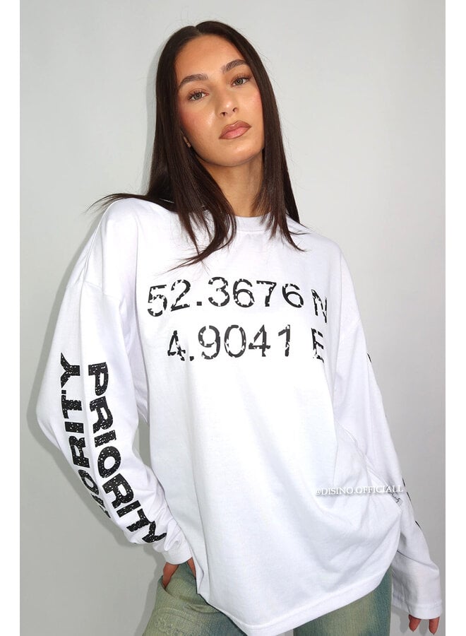 WHITE - 'COORDINATES LONGSLEEVE' - OVERSIZED PRIORITY LONGSLEEVE TOP
