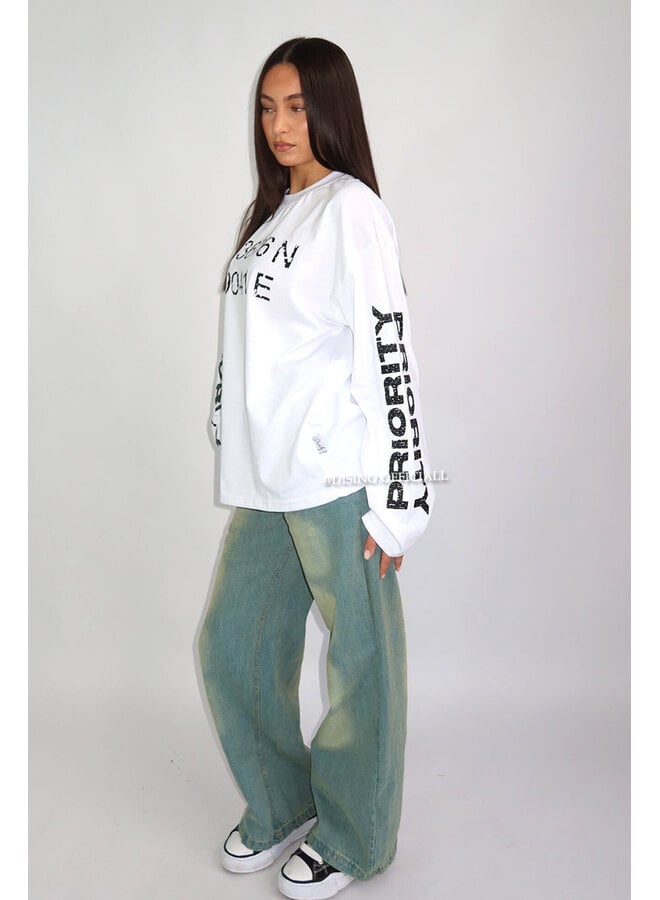 WHITE - 'COORDINATES LONGSLEEVE' - OVERSIZED PRIORITY LONGSLEEVE TOP