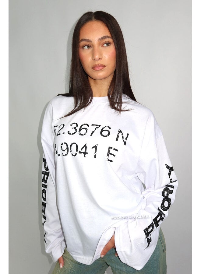 WHITE - 'COORDINATES LONGSLEEVE' - OVERSIZED PRIORITY LONGSLEEVE TOP