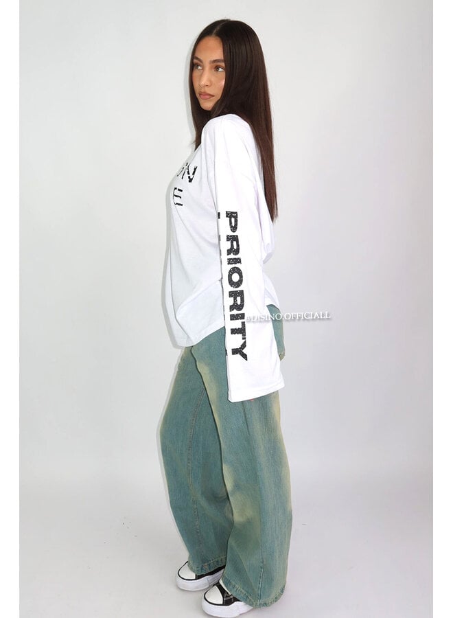 WHITE - 'COORDINATES LONGSLEEVE' - OVERSIZED PRIORITY LONGSLEEVE TOP