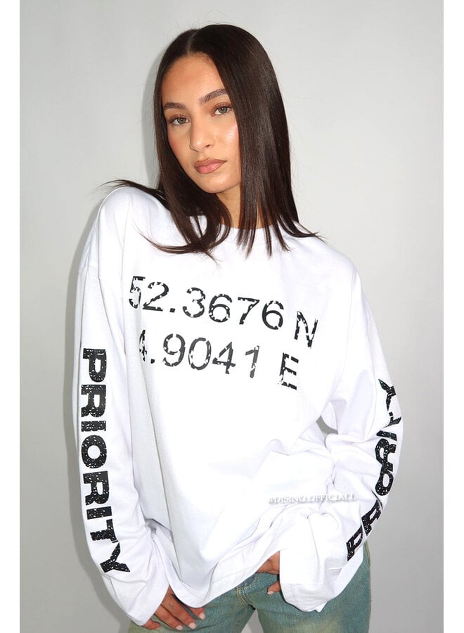 WHITE - 'COORDINATES LONGSLEEVE' - OVERSIZED PRIORITY LONGSLEEVE TOP