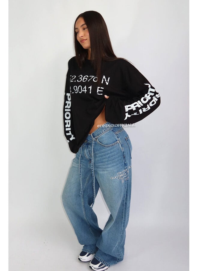 BLACK - 'COORDINATES LONGSLEEVE' - OVERSIZED PRIORITY LONGSLEEVE