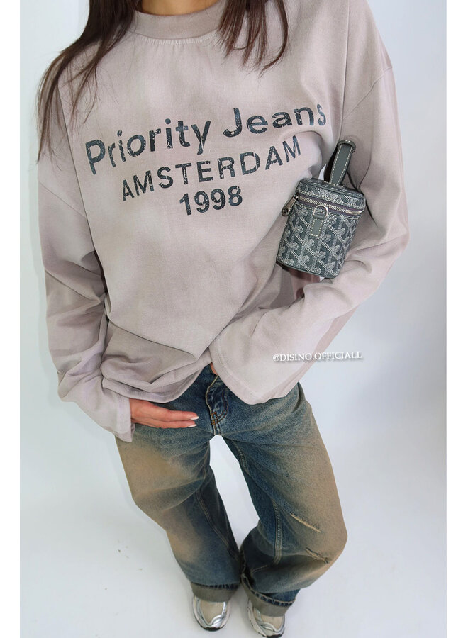 GREY - '1998 AMSTERDAM LONGSLEEVE' - OVERSIZED PRIORITY LONGSLEEVE TOP