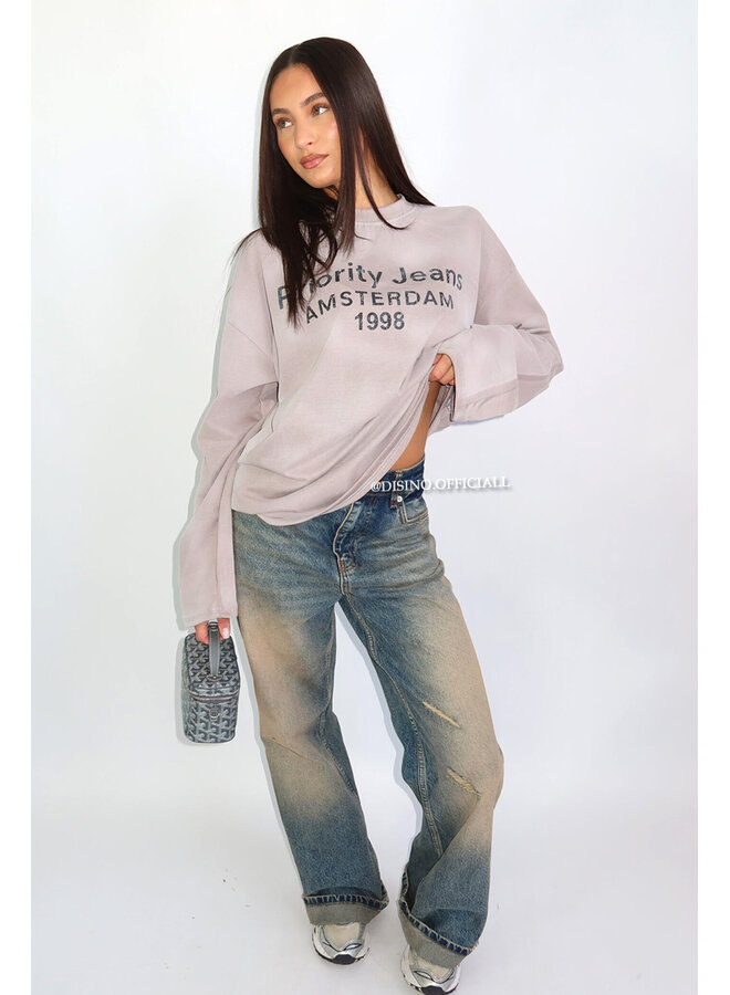 GREY - '1998 AMSTERDAM LONGSLEEVE' - OVERSIZED PRIORITY LONGSLEEVE TOP